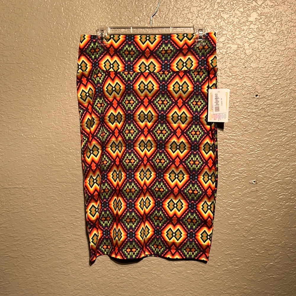 NWT Medium Cassie Skirt From LuLaRoe